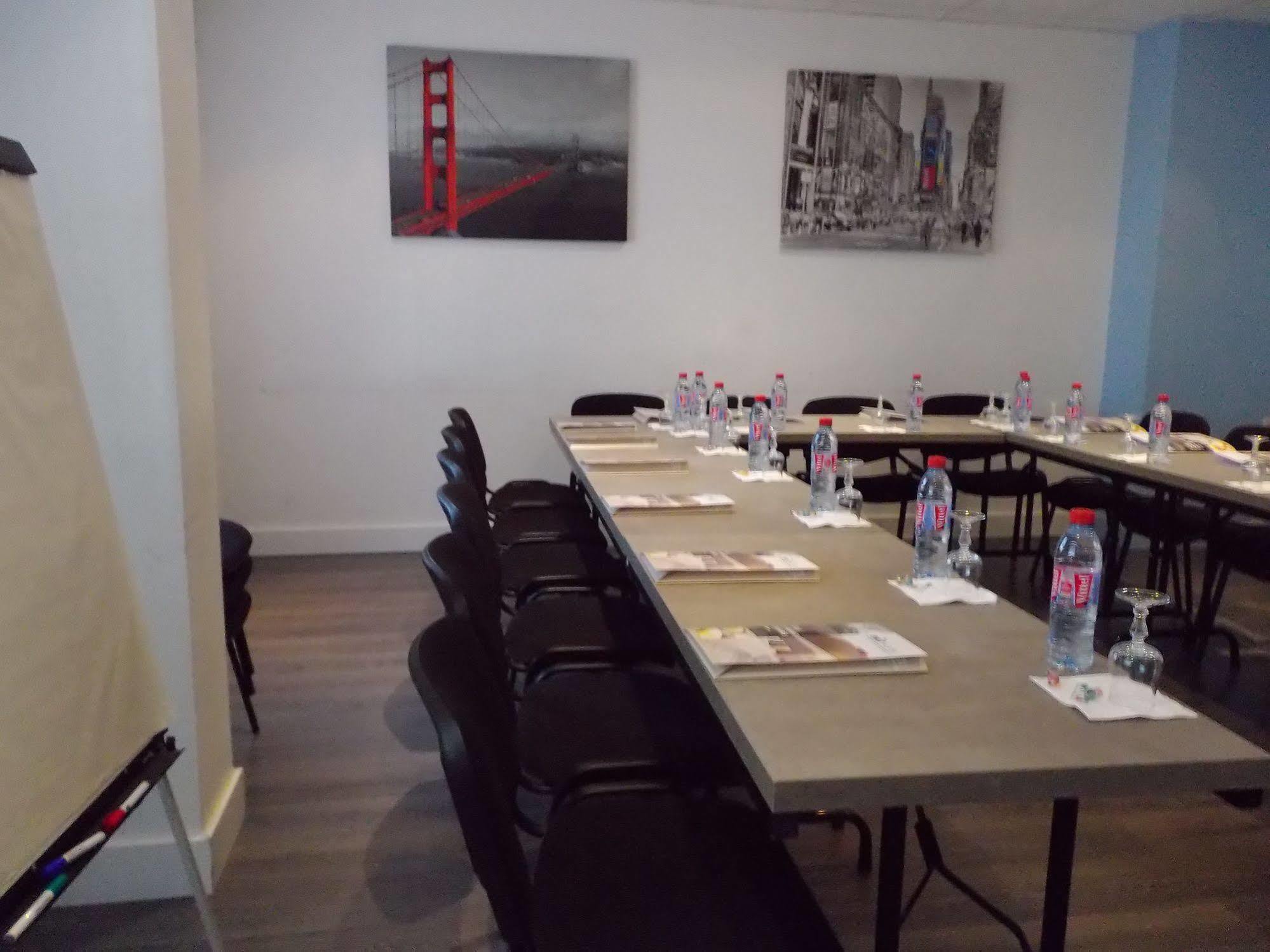 Abbatiale Hotel et Restaurant Grenoble Centre Extérieur photo